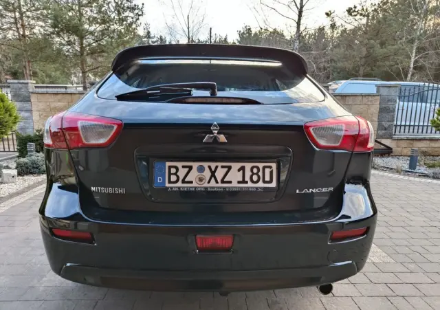 MITSUBISHI Lancer 1.8 Intense