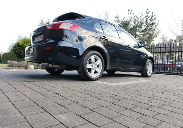 MITSUBISHI Lancer 1.8 Intense