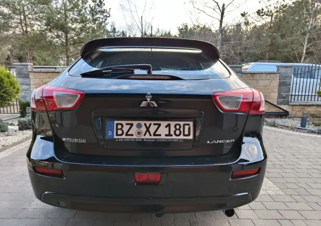 MITSUBISHI Lancer 1.8 Intense