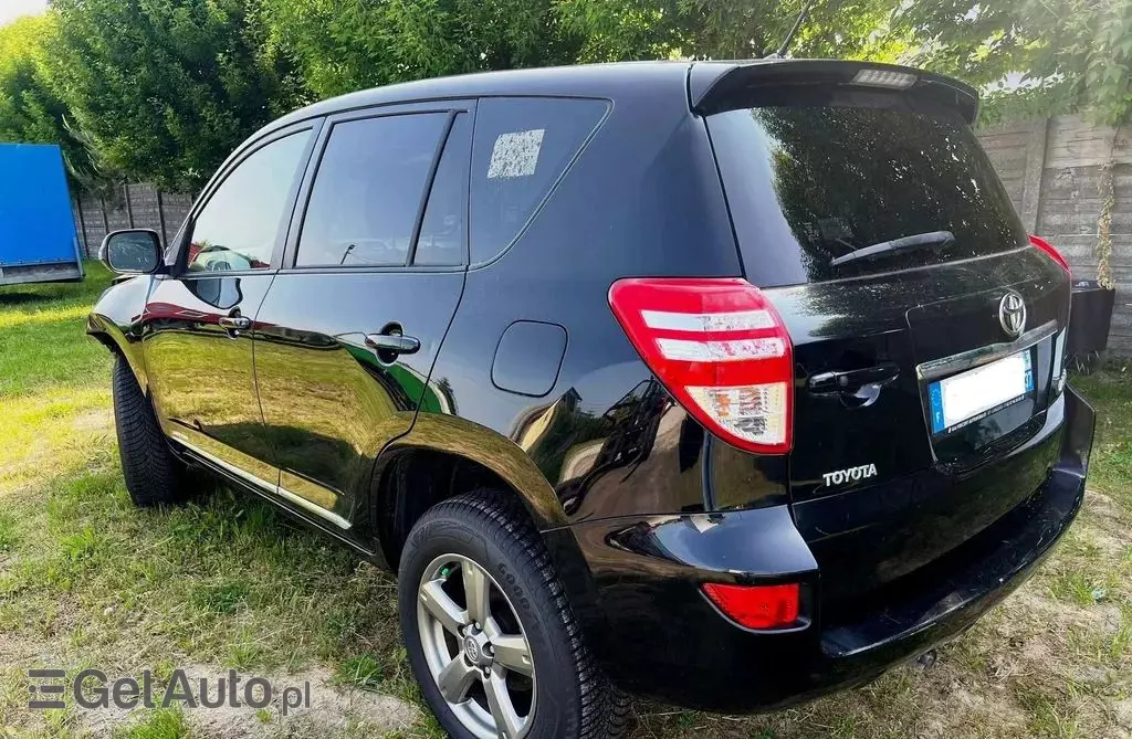 TOYOTA Rav 4 