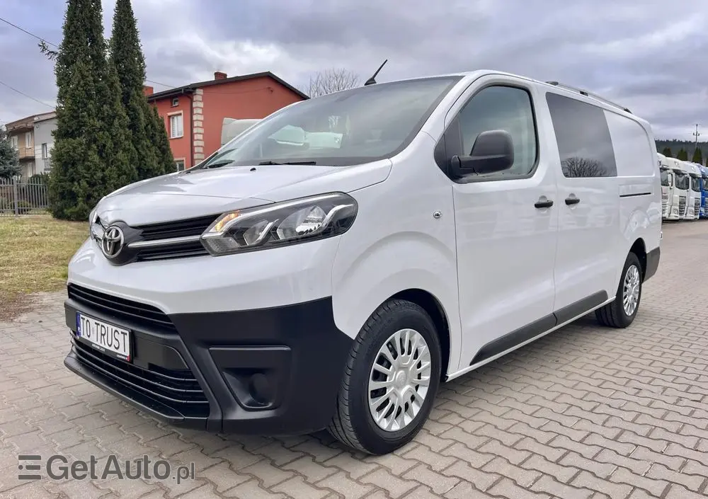 TOYOTA PROACE VERSO LONG / BRYGADÓWKA / SALON POLSKA / BEZWYPADKOWA / DOSTĘPNA OD RĘKI 