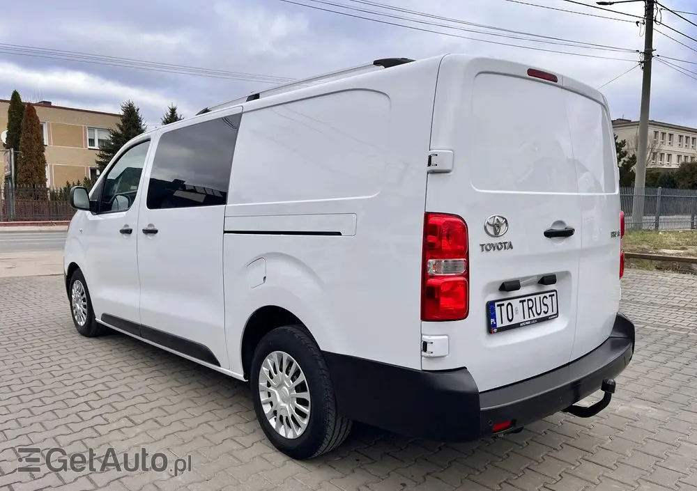 TOYOTA PROACE VERSO LONG / BRYGADÓWKA / SALON POLSKA / BEZWYPADKOWA / DOSTĘPNA OD RĘKI 