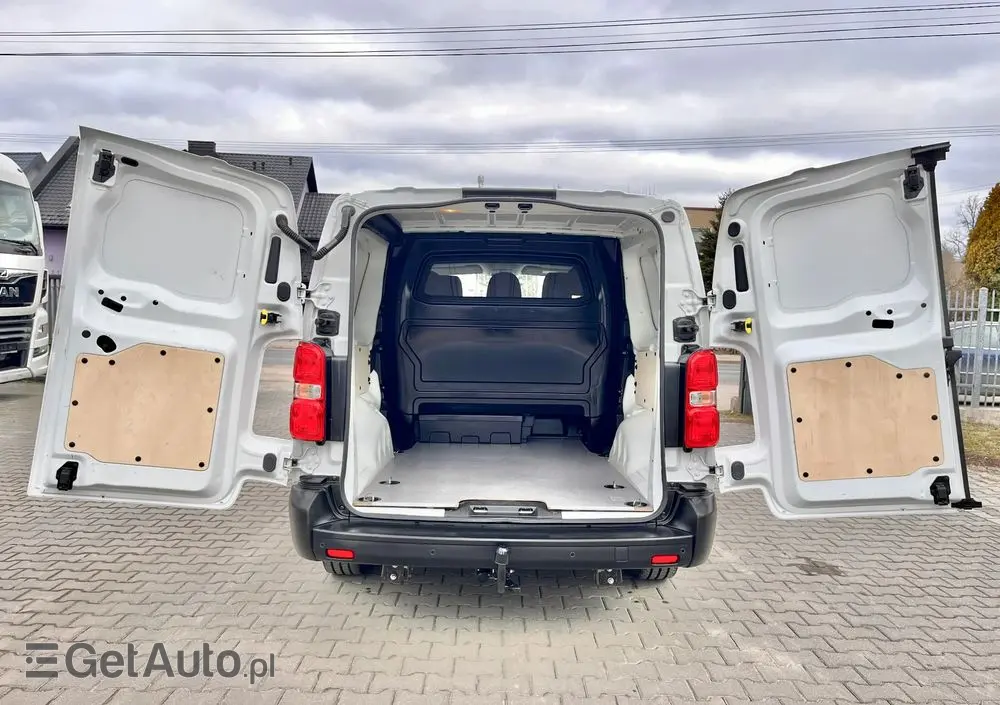 TOYOTA PROACE VERSO LONG / BRYGADÓWKA / SALON POLSKA / BEZWYPADKOWA / DOSTĘPNA OD RĘKI 