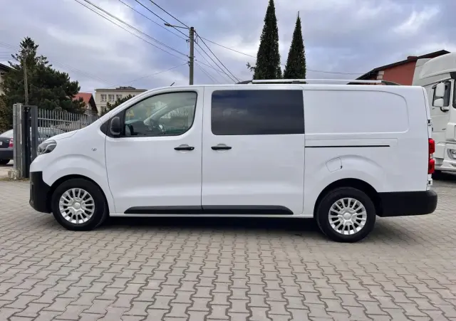 TOYOTA PROACE VERSO LONG / BRYGADÓWKA / SALON POLSKA / BEZWYPADKOWA / DOSTĘPNA OD RĘKI 