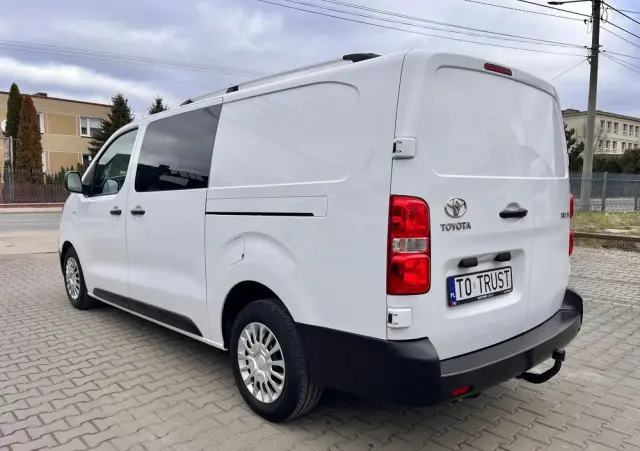 TOYOTA PROACE VERSO LONG / BRYGADÓWKA / SALON POLSKA / BEZWYPADKOWA / DOSTĘPNA OD RĘKI 