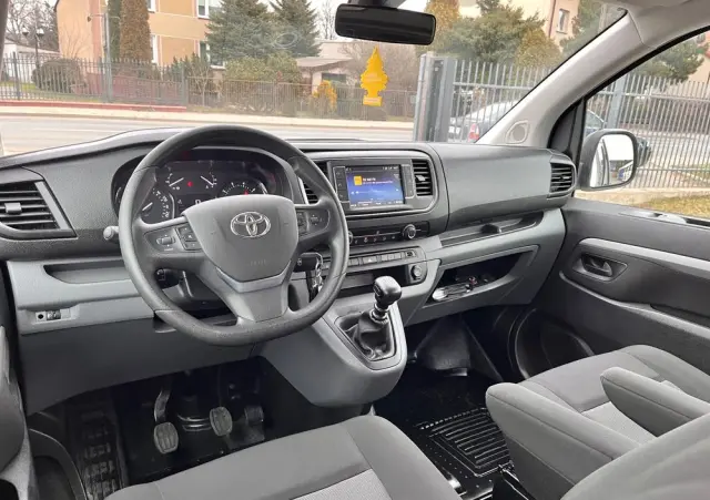 TOYOTA PROACE VERSO LONG / BRYGADÓWKA / SALON POLSKA / BEZWYPADKOWA / DOSTĘPNA OD RĘKI 