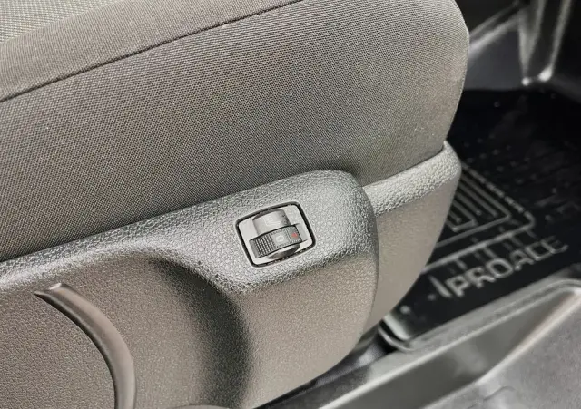 TOYOTA PROACE VERSO LONG / BRYGADÓWKA / SALON POLSKA / BEZWYPADKOWA / DOSTĘPNA OD RĘKI 