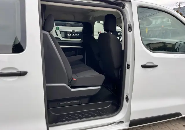 TOYOTA PROACE VERSO LONG / BRYGADÓWKA / SALON POLSKA / BEZWYPADKOWA / DOSTĘPNA OD RĘKI 
