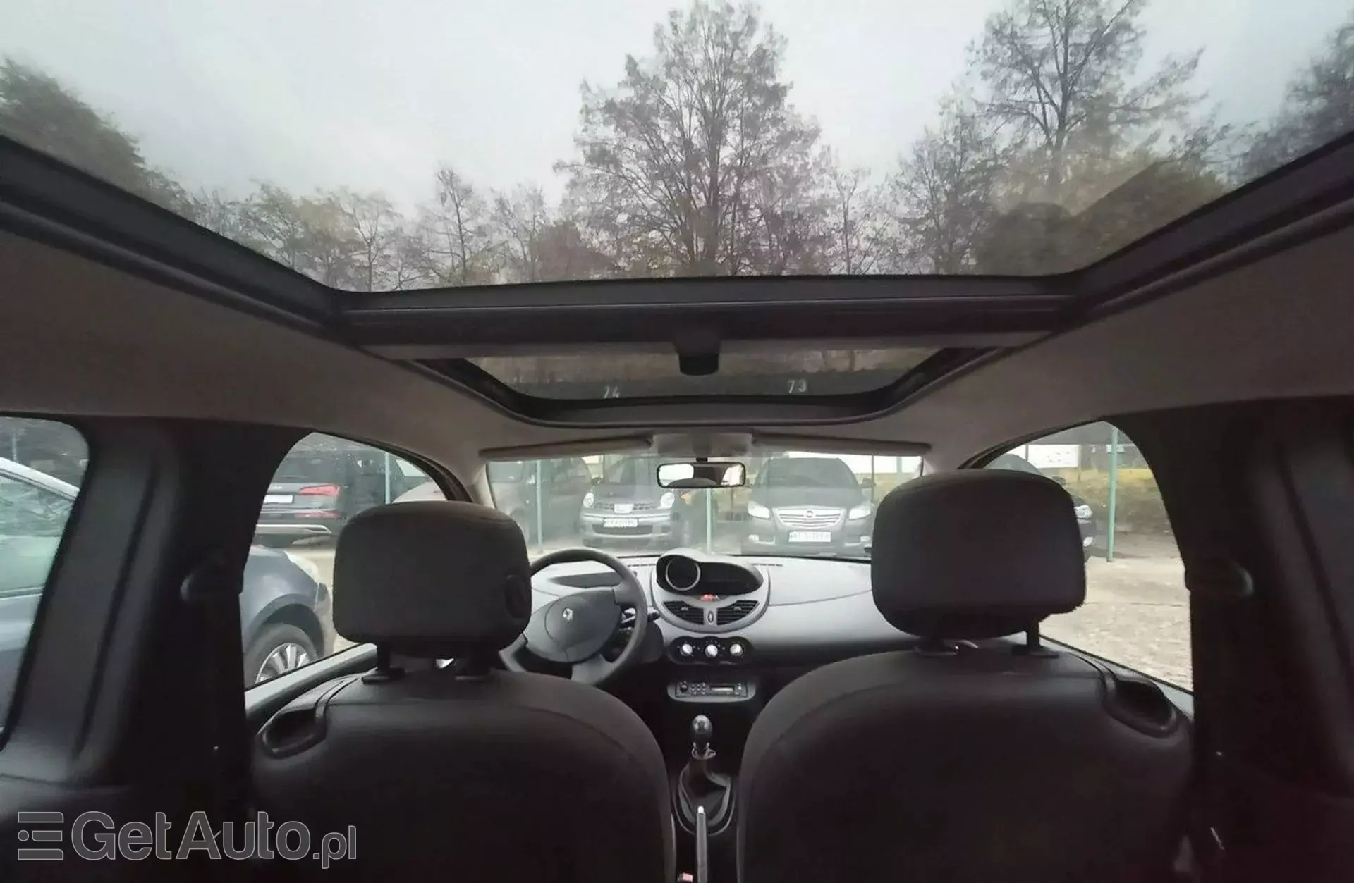 RENAULT Twingo 
