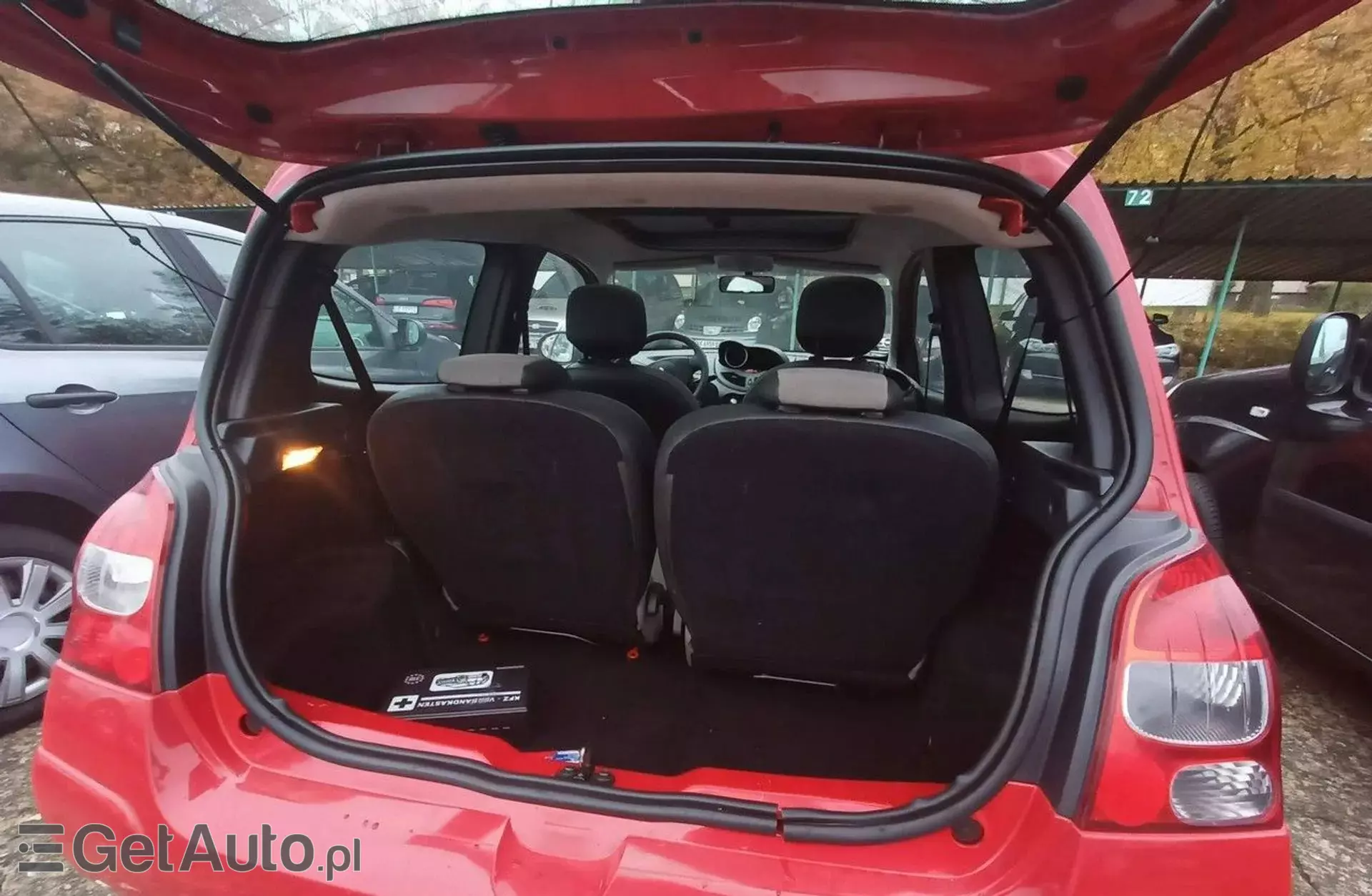 RENAULT Twingo 