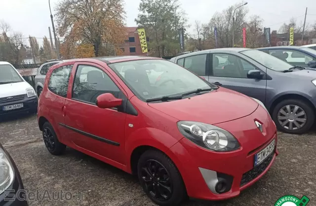 RENAULT Twingo 