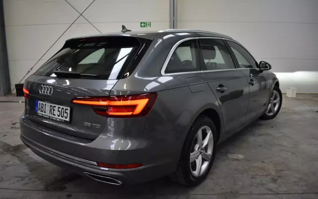 AUDI A4 35 TDI S tronic