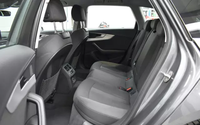 AUDI A4 35 TDI S tronic