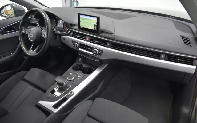 AUDI A4 35 TDI S tronic