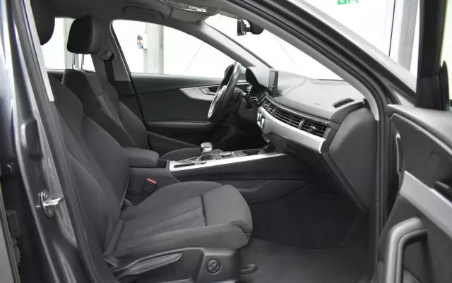 AUDI A4 35 TDI S tronic