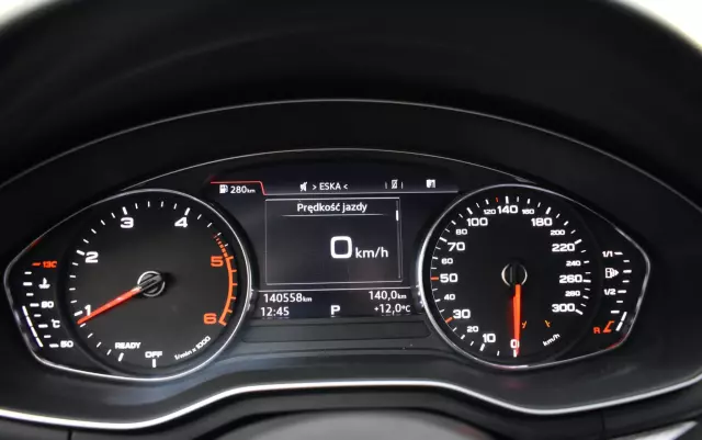 AUDI A4 35 TDI S tronic