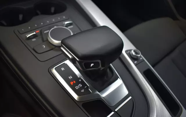 AUDI A4 35 TDI S tronic