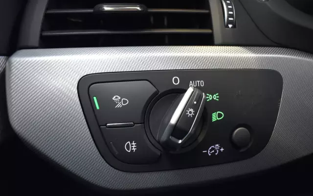 AUDI A4 35 TDI S tronic