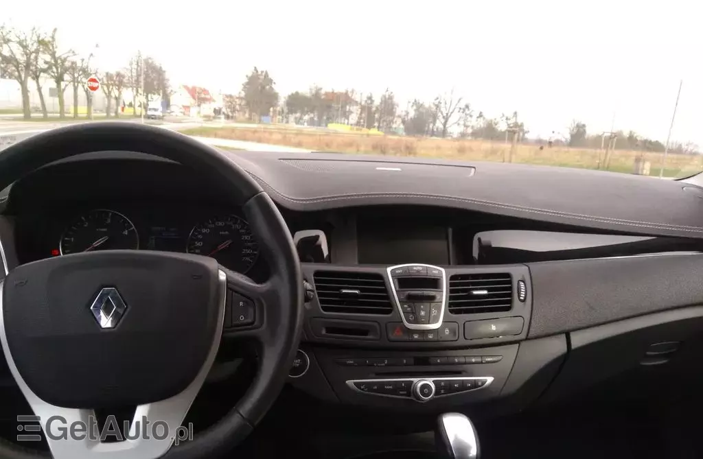 RENAULT Laguna Initiale 175 Aut.