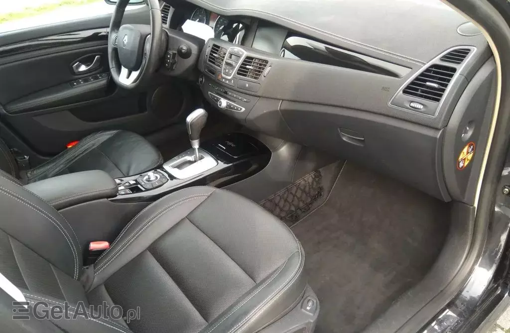 RENAULT Laguna Initiale 175 Aut.