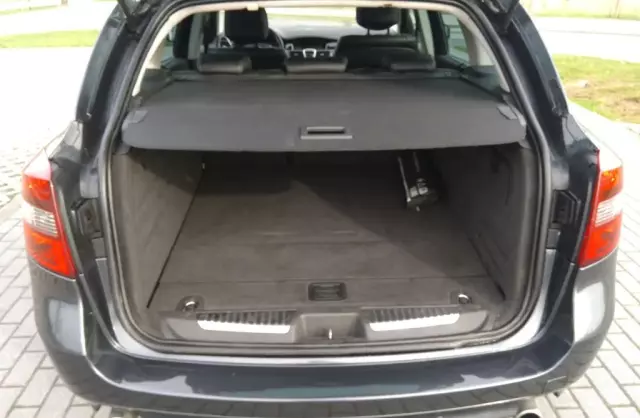 RENAULT Laguna Initiale 175 Aut.