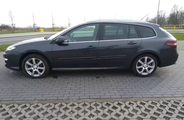 RENAULT Laguna Initiale 175 Aut.