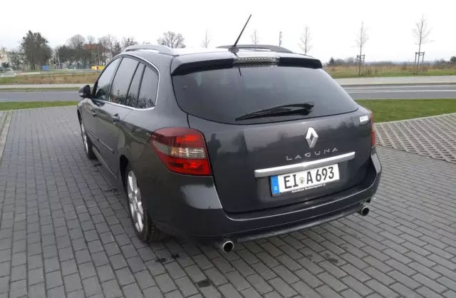 RENAULT Laguna Initiale 175 Aut.