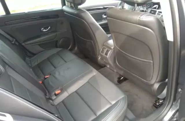 RENAULT Laguna Initiale 175 Aut.