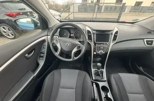 HYUNDAI I30 