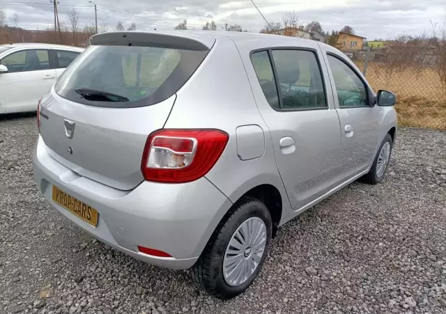 DACIA Sandero 0.9 TCe Laureate