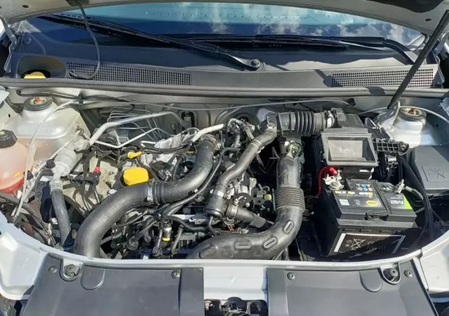 DACIA Sandero 0.9 TCe Laureate