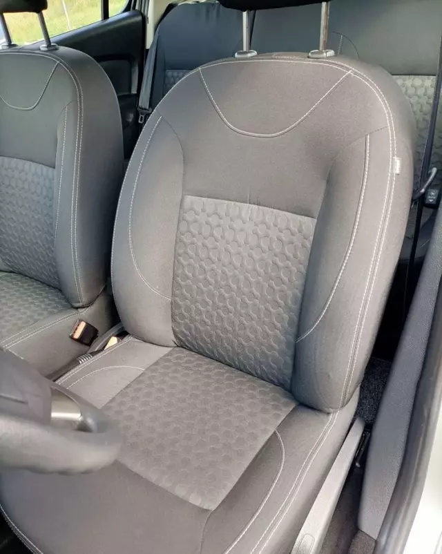 DACIA Sandero 0.9 TCe Laureate