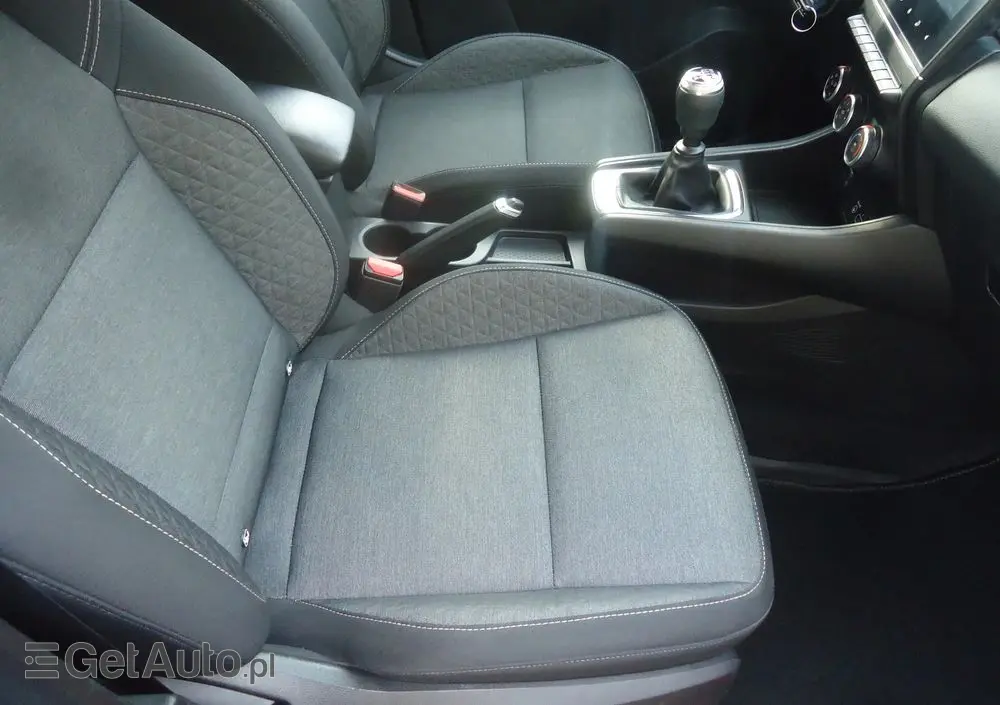RENAULT Captur 1.0 TCe Equilibre