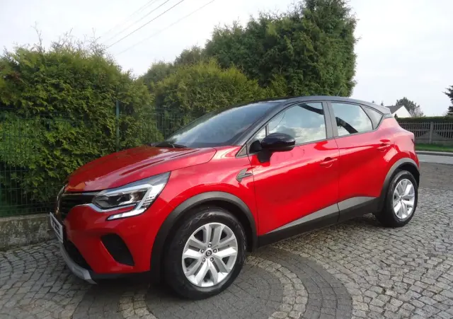 RENAULT Captur 1.0 TCe Equilibre