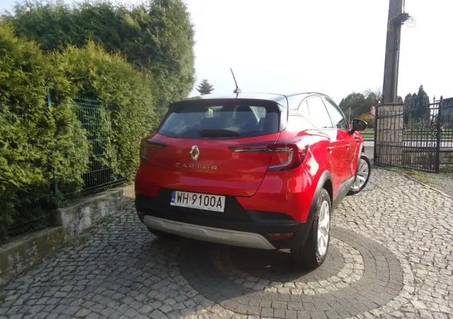 RENAULT Captur 1.0 TCe Equilibre