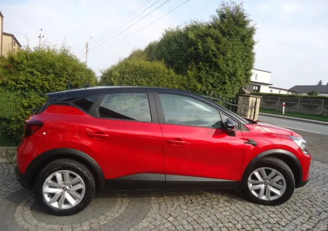 RENAULT Captur 1.0 TCe Equilibre