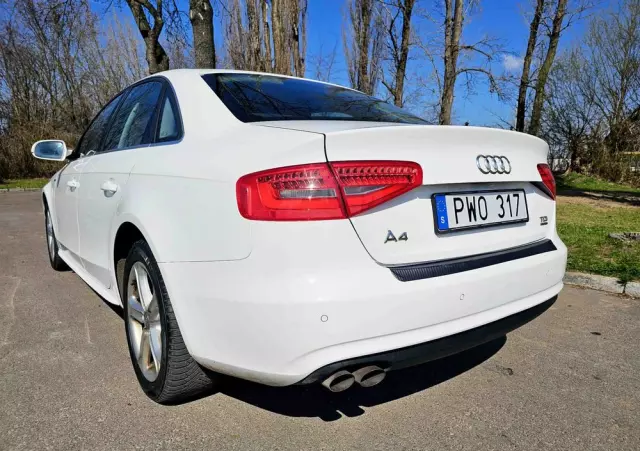 AUDI A4 2.0 TDI Quattro Line