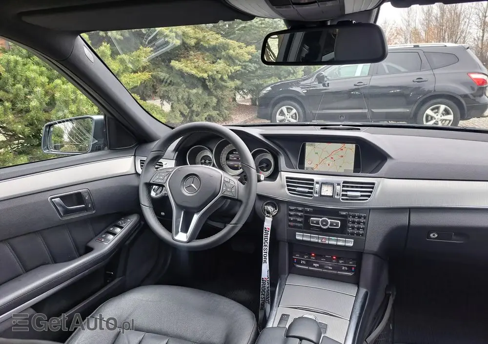 MERCEDES-BENZ Klasa E 350 BlueTEC 7G-TRONIC