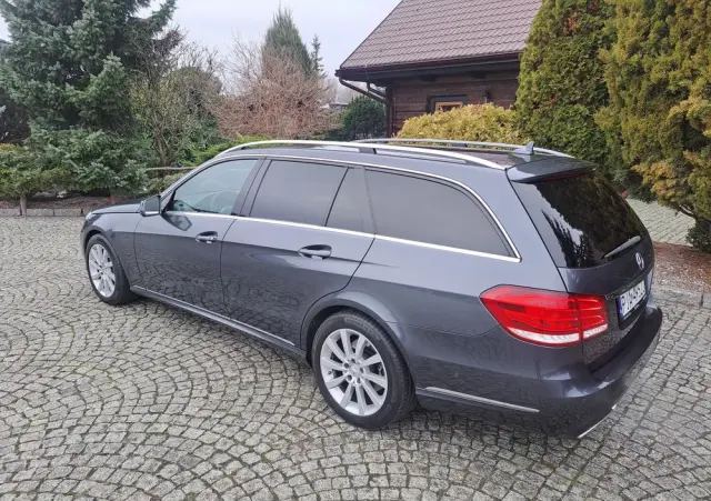MERCEDES-BENZ Klasa E 350 BlueTEC 7G-TRONIC