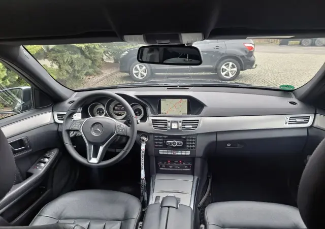 MERCEDES-BENZ Klasa E 350 BlueTEC 7G-TRONIC
