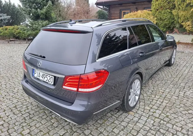 MERCEDES-BENZ Klasa E 350 BlueTEC 7G-TRONIC
