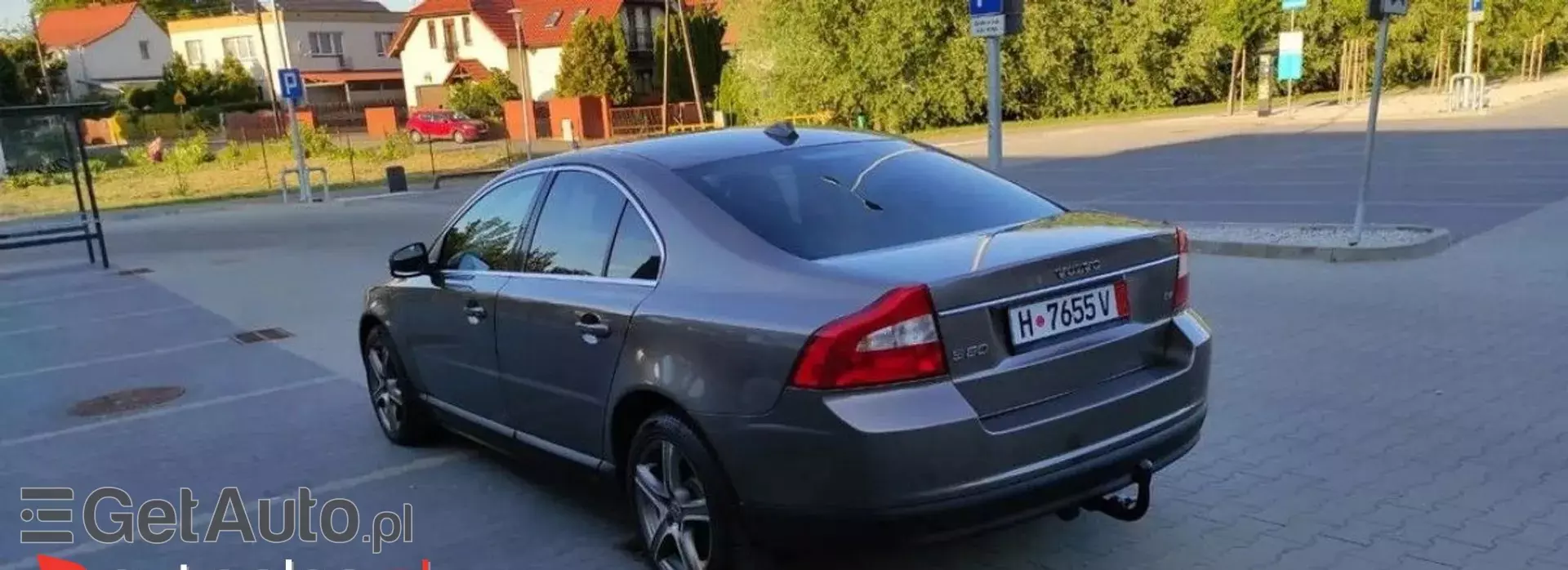 VOLVO S80 