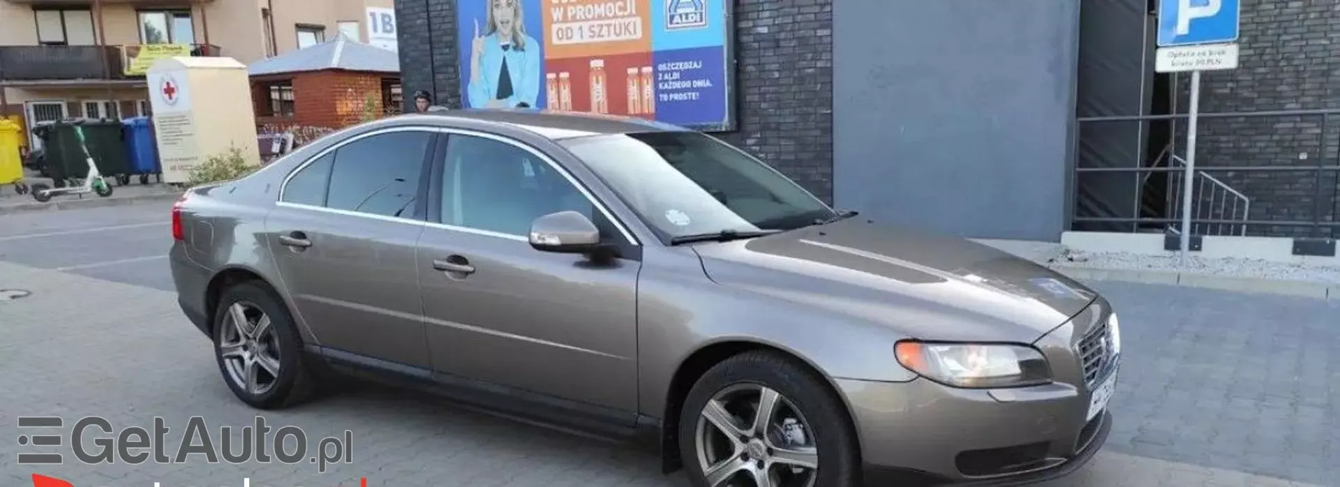 VOLVO S80 