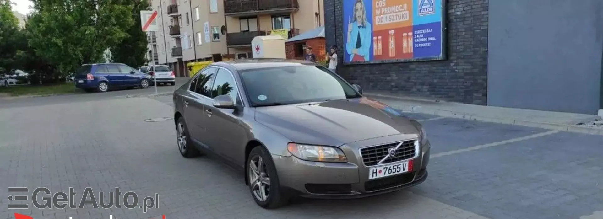 VOLVO S80 