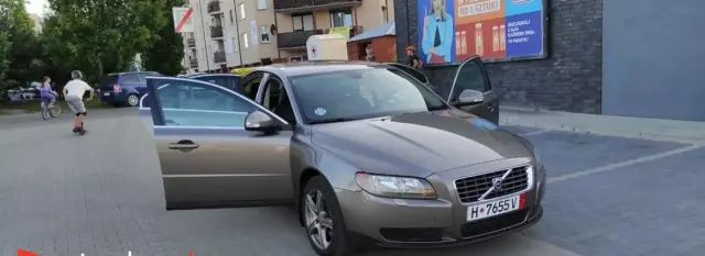 VOLVO S80 