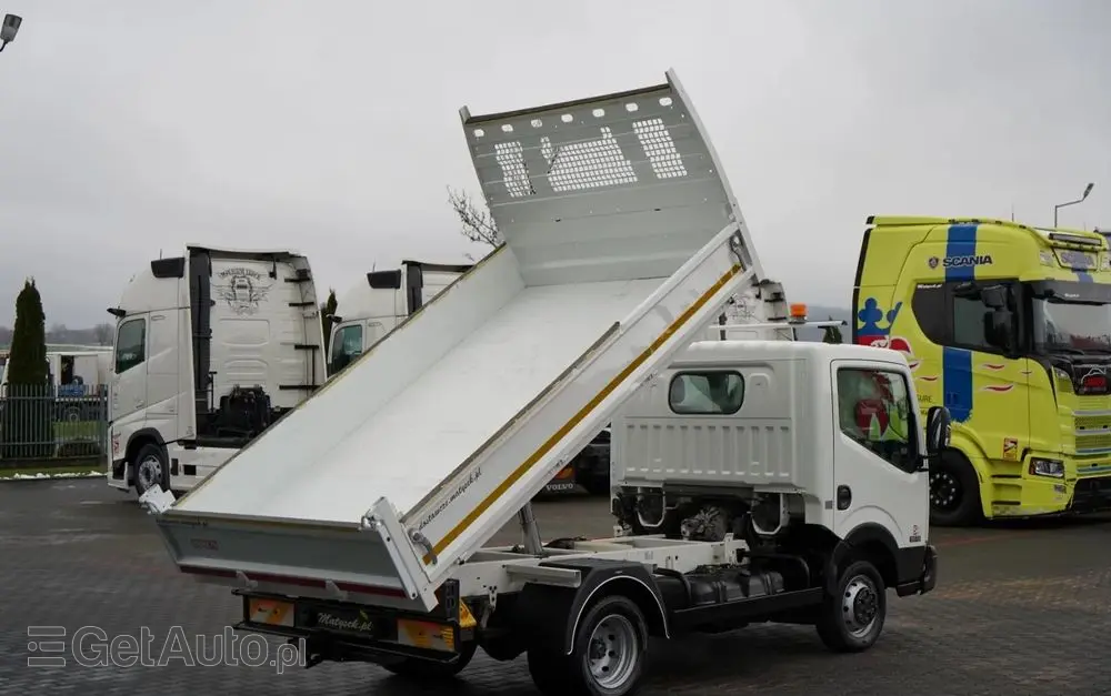NISSAN CABSTAR  NT 400 / WYWROTKA TYLNOZSYPOWA / BLIŹNIAK / MANUAL / SPROWADZONY 