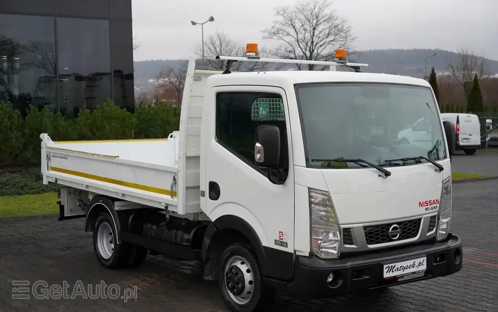 NISSAN CABSTAR  NT 400 / WYWROTKA TYLNOZSYPOWA / BLIŹNIAK / MANUAL / SPROWADZONY 
