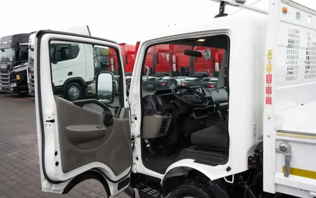 NISSAN CABSTAR  NT 400 / WYWROTKA TYLNOZSYPOWA / BLIŹNIAK / MANUAL / SPROWADZONY 