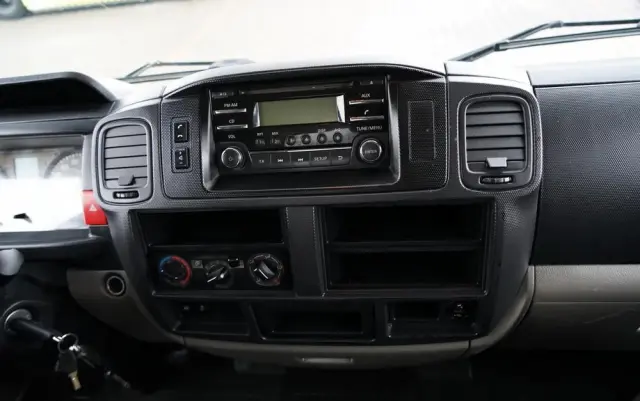 NISSAN CABSTAR  NT 400 / WYWROTKA TYLNOZSYPOWA / BLIŹNIAK / MANUAL / SPROWADZONY 