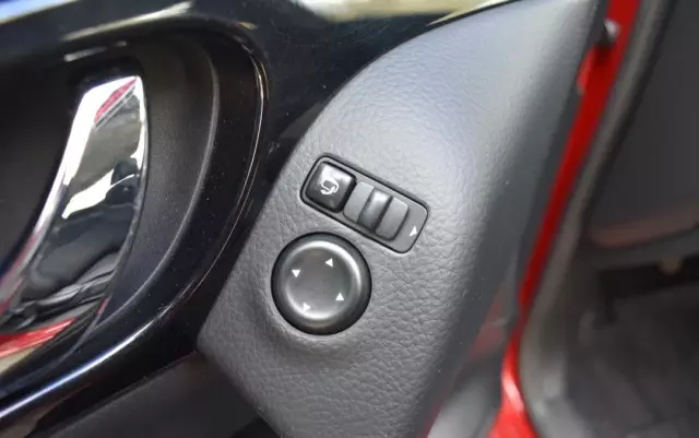 NISSAN Qashqai 1.6 DCi Visia